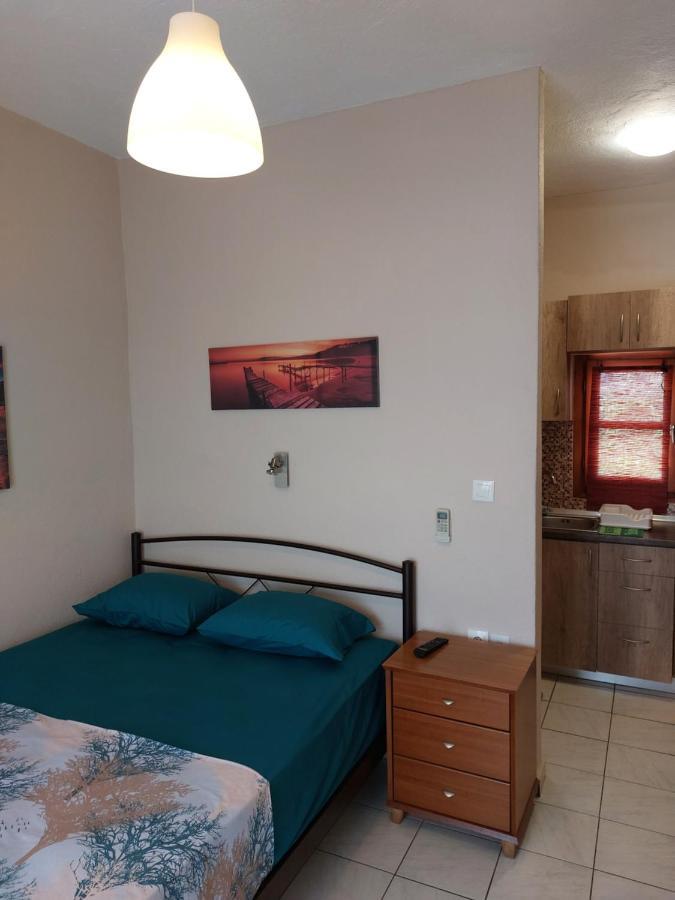 Athina Vourvourou Apartments 외부 사진